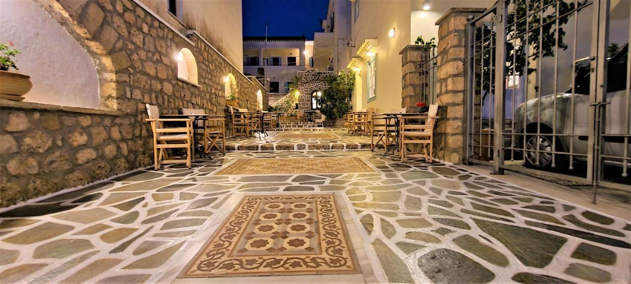 Kastro Hotel Spétses Eksteriør billede